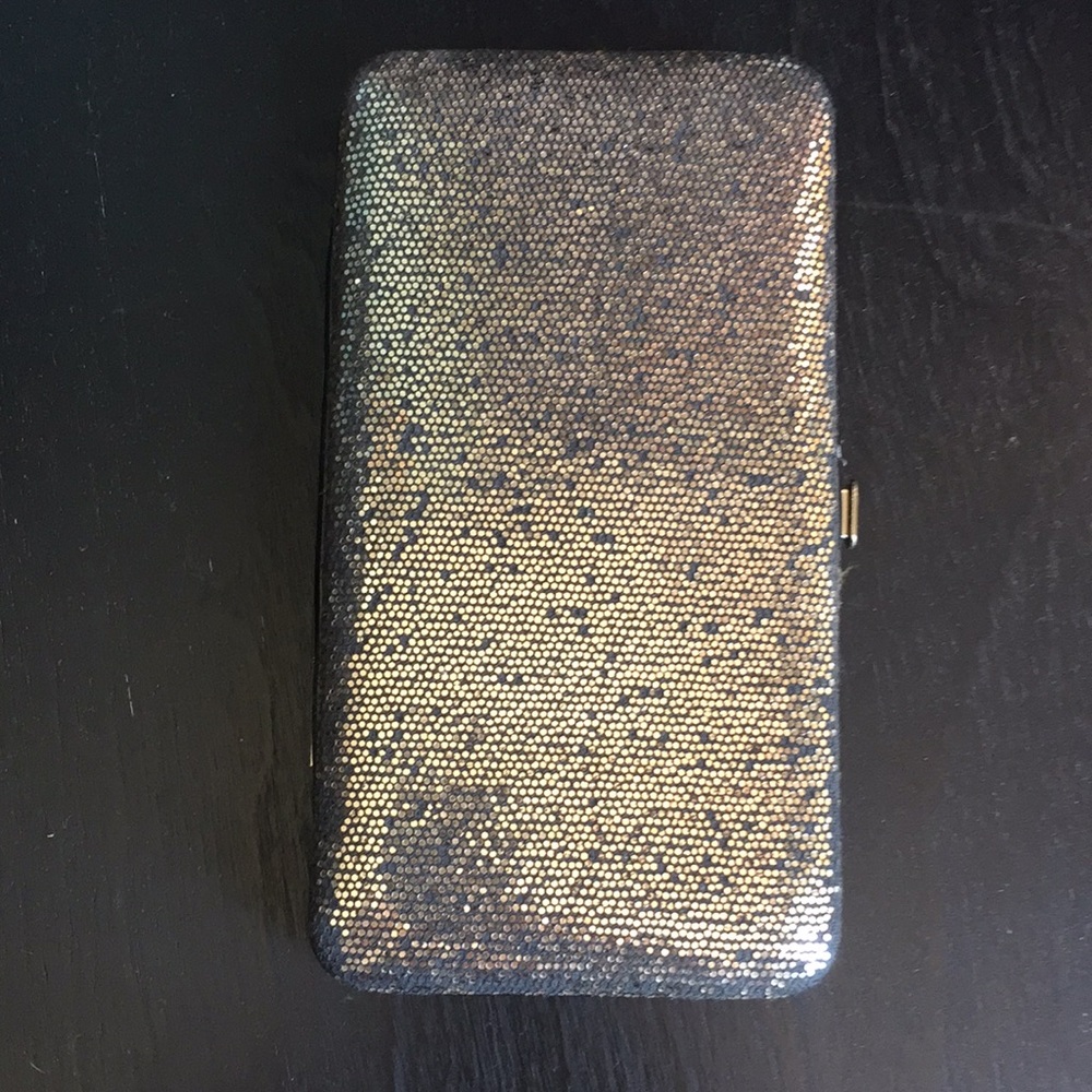 ✨Sequence Clutch/Wallet✨